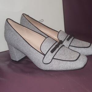 Bandolino Gray & Black Heeled Loafer Wedges-- Size 7.5 ✓NWB      MSRP $80